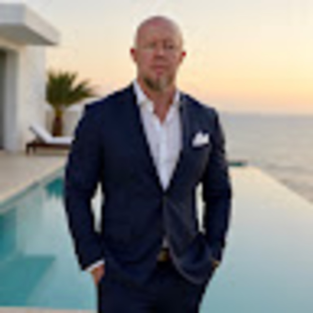 Meet your Posher, Brad